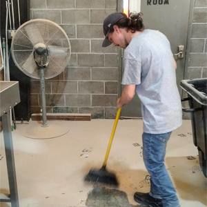 Meet your Posher, Travis